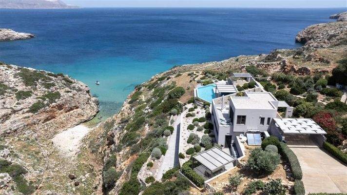Kreta, Kokkino Chorio: Traumvilla mit makelloser Aussicht mit einer privaten Bucht zu verkaufen