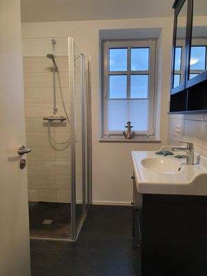 EG Rechts (Dauervermietet) - Badezimmer