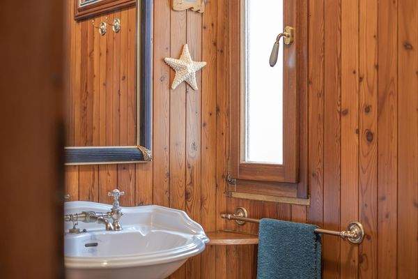 025-Yacht House-Desenzano-35.jpg