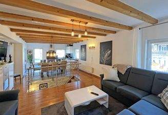 offener Wohn- und Essbereich