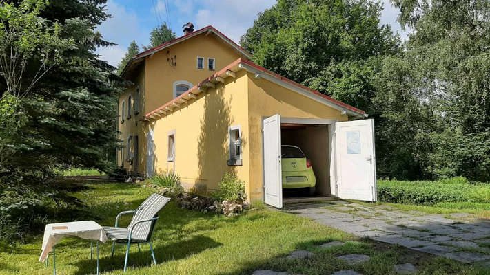 924dd717-792c-4301-ad56-37dc2f329fe0