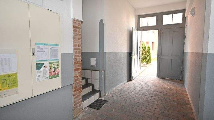 Innenliegender Hauszugang