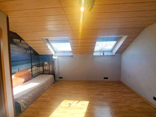Immobilienperle Veronika Löffler - Dachgeschoss - Schlafzimmer 2