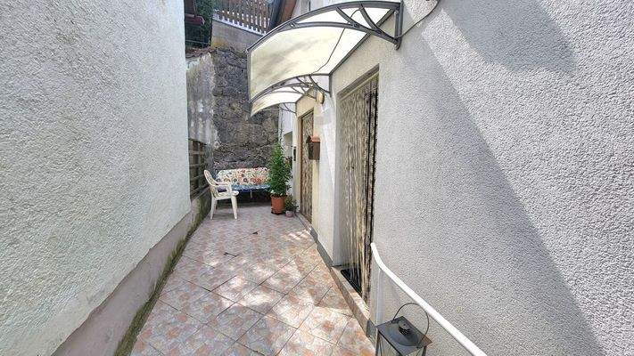 Haus 1 und 2, Eingang