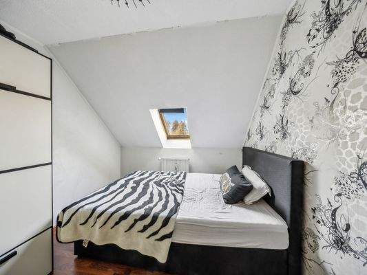 Schlafzimmer 3