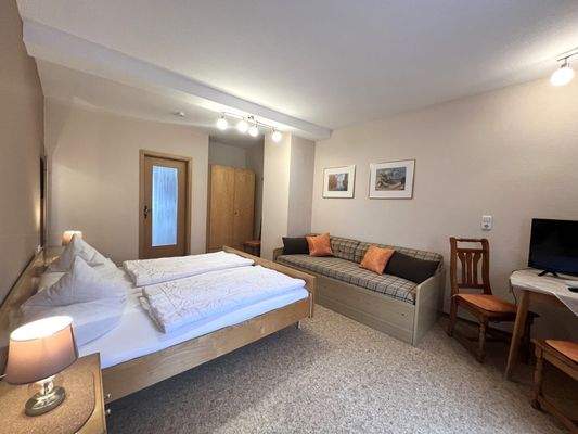 1. OG Pension Fremdzimmer