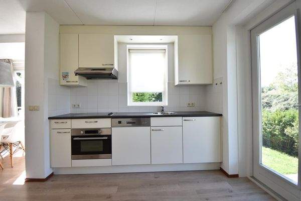 Ferienhaus Küche Aquadelta Bruinisse03