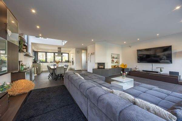 Offener Wohn-/Essbereich