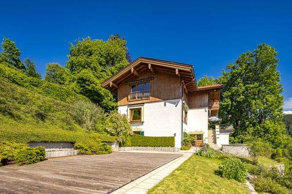 Seitenansicht_Tegernsee_Villa