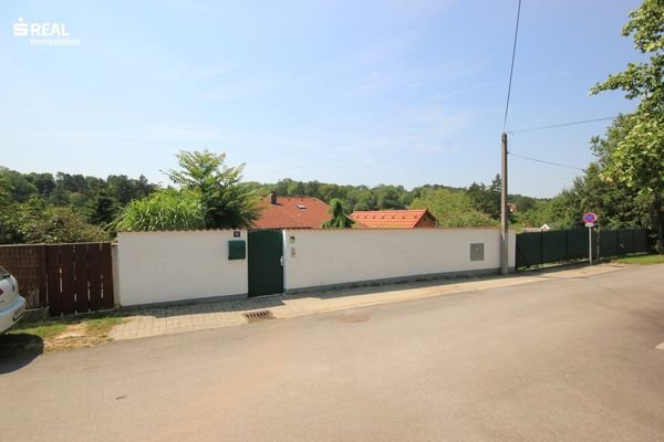 Grundstück Eingang
