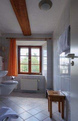 Dusche/WC in jedem Gästezimmer