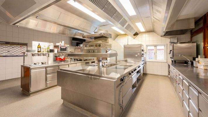 hotel-restaurant-schwarzwald-kueche-wolf-immobilien