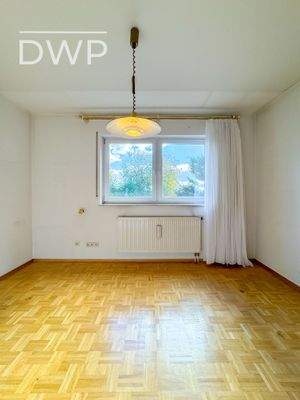 Zusätzliches Schlafzimmer im EG (optional: Gäste-Zimmer/Home-Office)