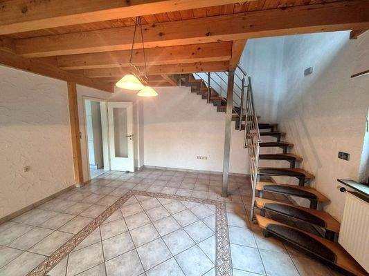 Eingangsbereich, möglicher Essbereich, EG