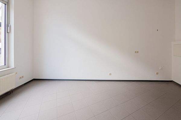 Leeres Büro mit Fenster