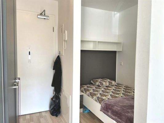 Eingangsbereich, Schlafnische