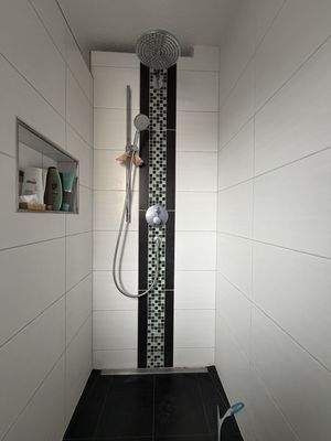 mit Dusche 