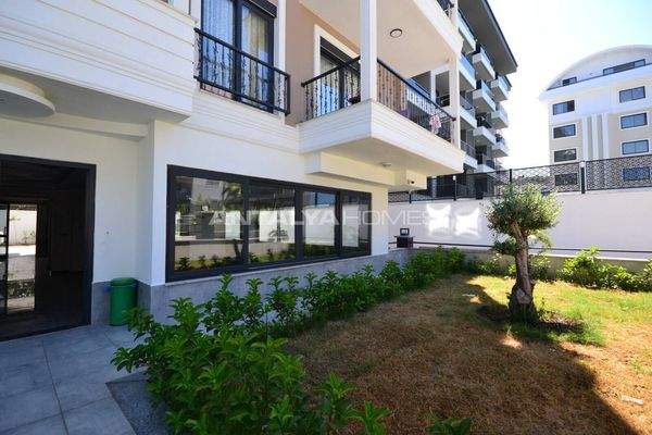 Real Estate Near the Sea in a Complex with Rich Facilities in Alanya