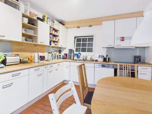 Einbauküche inklusive