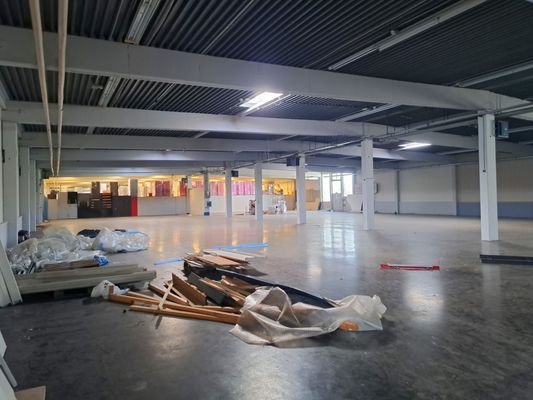 kleine Halle