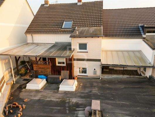 Dachterrasse im OG - (KI generiert)