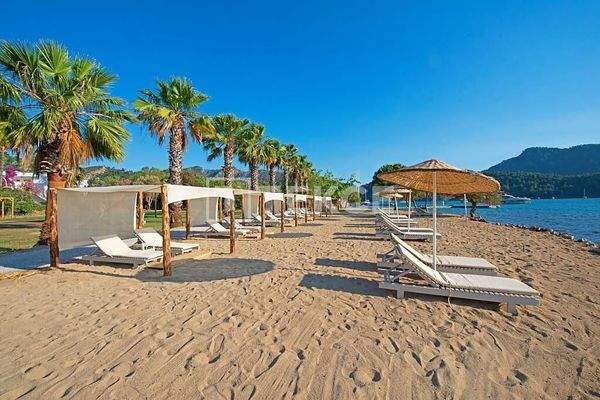 Boutique Hotel with 30 Rooms and Private Beach in Muğla Marmaris