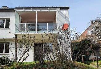 Hausansicht von der Gartenseite.jpg