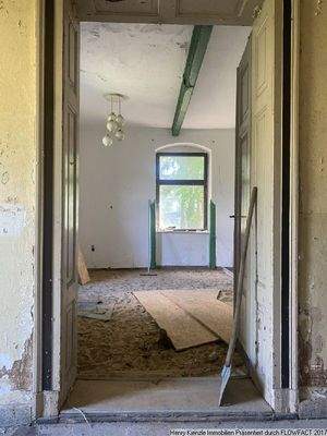 Räumlichkeit im Erdgeschoss