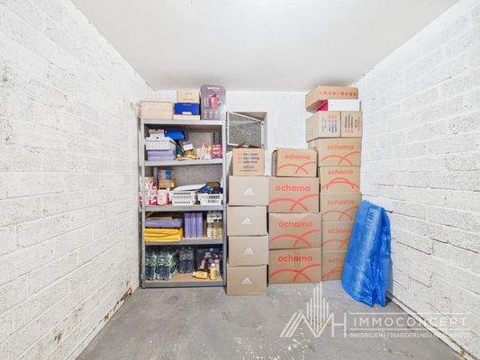 CAM04062G0-PR0043-STILL010