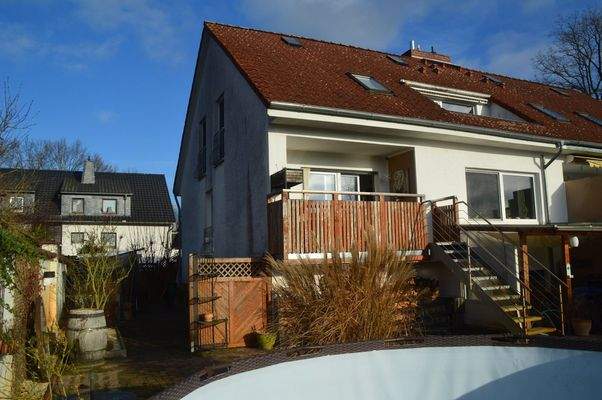 Hausansicht vom Garten