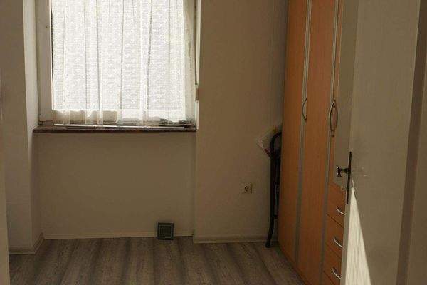 kl. Zimmer unten.JPG