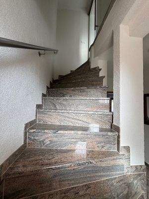 Flurbereich mit Zugang zum OG