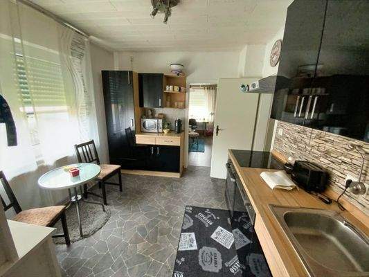 Küche mit Einbauküche Obergeschoss