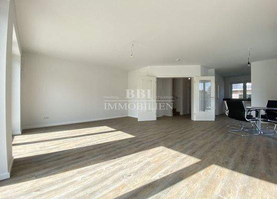 Großzügiger Wohnbereich 