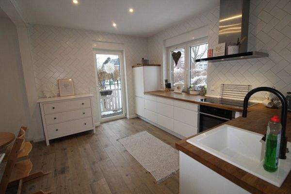 9 - Einbauküche neu