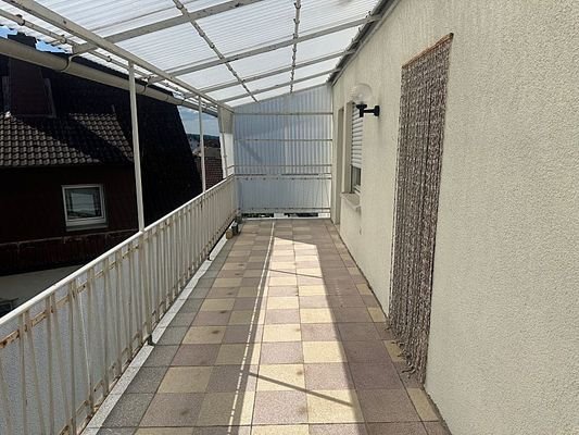 Balkon OG