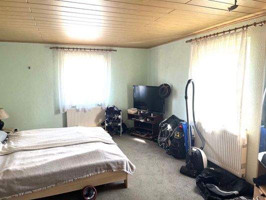 Schlafzimmer im OG
