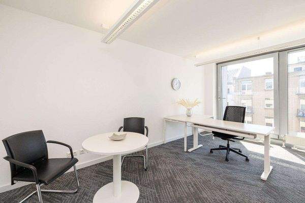 signature-koenigsallee-61-cowo