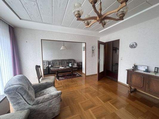 Wohnzimmer/Essbereich