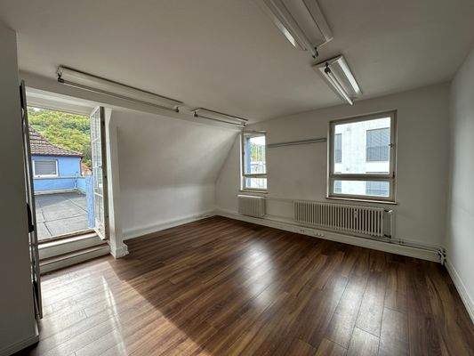 20241001_132320005_iOS