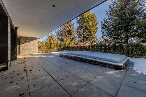 G22A0162-HDR
