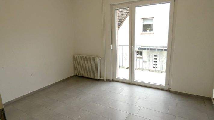 OG: Küche mit Balkon