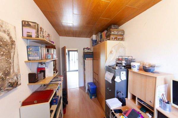 Schlafzimmer 3 von 3