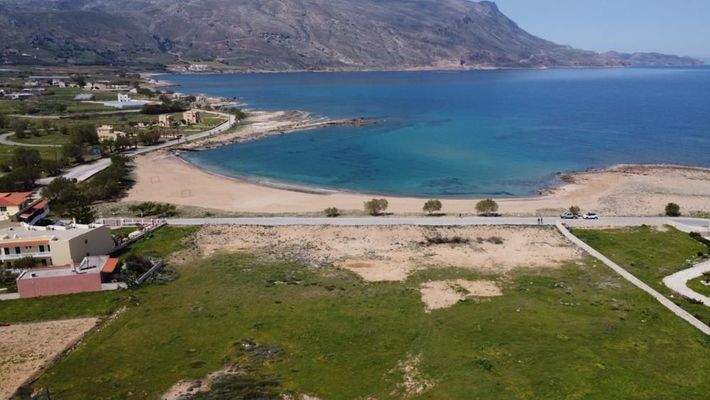 Kreta, Trachilos: Riesiges Grundstück direkt am Meer zu verkaufen