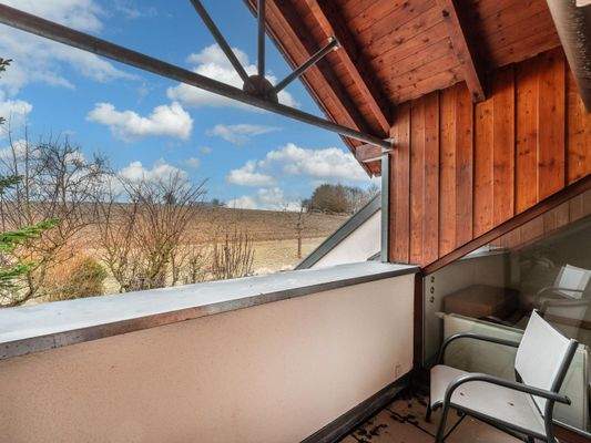 Loggia mit herrlicher Aussicht in die Umgebung