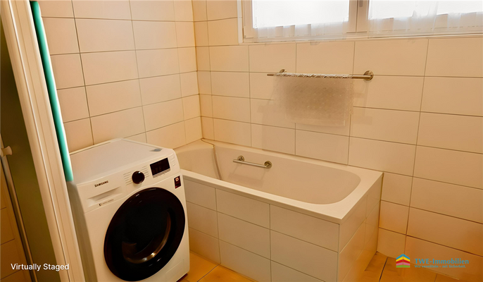 TL - Bad mit Waschmaschinenanschlüssen