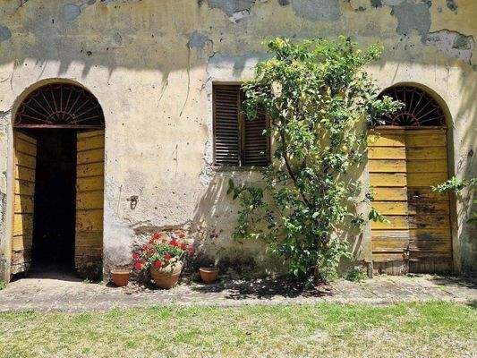 -06_Herrschaftliche VillaToskana.jpg