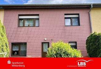 Hausrückseite mit Zugang zum Garten