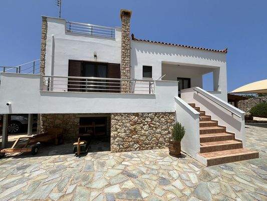 Deatched House For Sale In Plaka image00039.jpg