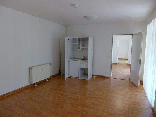 ÊG Zim 1 mit Teeküche.JPG